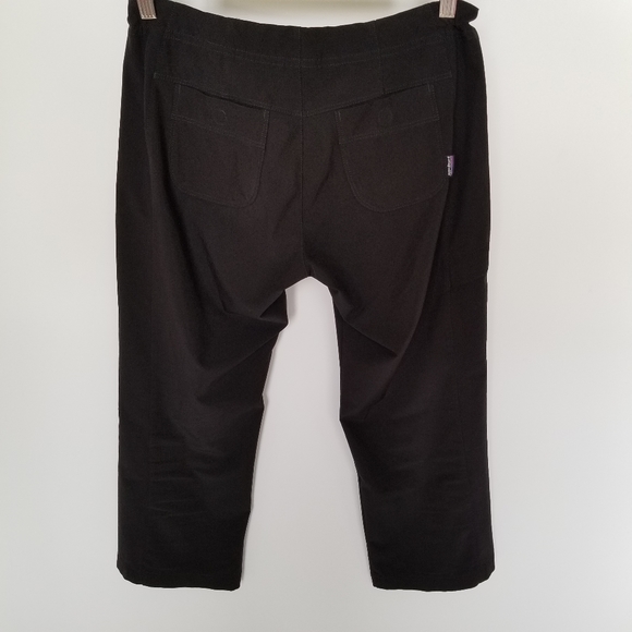 Patagonia Lightweight Capri Pants - Picture 3 of 11